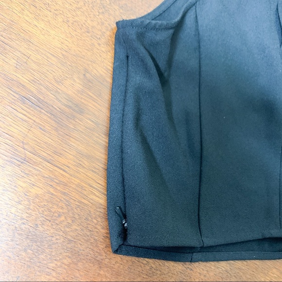 Vintage Free Press Black High-neck Dressy Crop Top - Picture 6 of 7